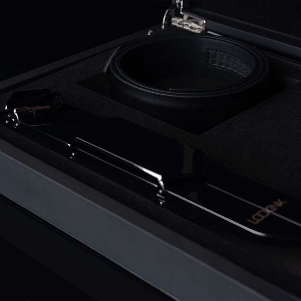 Регулируемая шлепалка LOCKINK Adjustable Slapper for Impact Play - Black SX0831