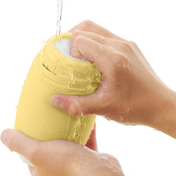 Мастурбатор TENGA PUFFY Custard Yellow, ультрамягкий материал, многоразовый, сквозной SX1328