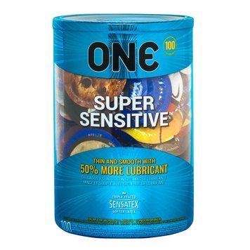 Набір презервативів ONE Super Sensitive, 100 шт, гладенькі, з додатковою змазкою, паковання-тубус SX0733