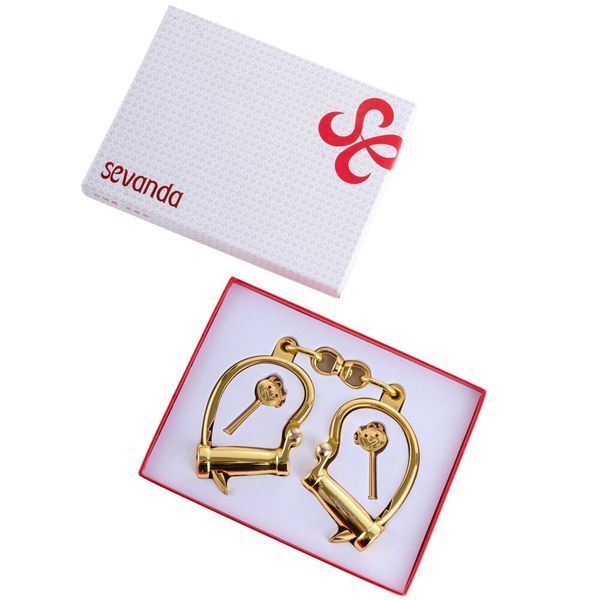 Наручники LOCKINK Love-slave Handcuffs, золотисті, металеві, у формі стремен SX0897