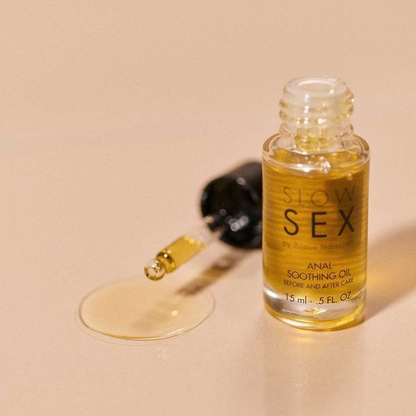 Заспокійлива олія для анального сексу Bijoux Indiscrets Slow Sex Anal Soothing Oil Before & After 15 мл SX3248