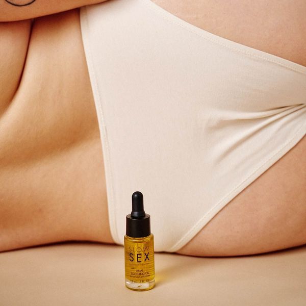 Заспокійлива олія для анального сексу Bijoux Indiscrets Slow Sex Anal Soothing Oil Before & After 15 мл SX3248