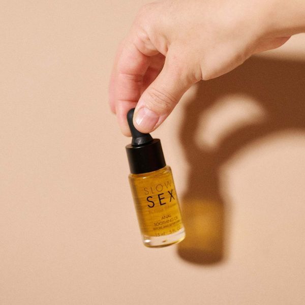Заспокійлива олія для анального сексу Bijoux Indiscrets Slow Sex Anal Soothing Oil Before & After 15 мл SX3248