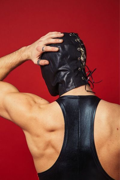 Закрытый кожаный капюшон D&A Deprivation mask Leather SO9560