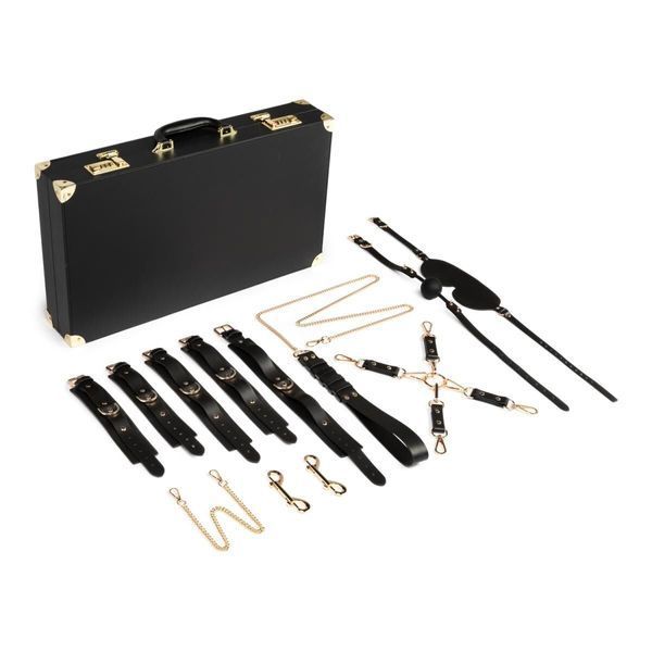 Набор для BDSM Bedroom Fantasies: Bondage Suitcase 13 Pcs - Cow Leather SX1195