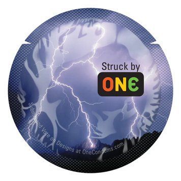 Презерватив ONE Color Sensations Struck by ONE, 1 шт, лавандово-бузковий, гладенький, зі змазкою SX0769