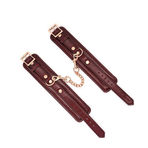 Шкіряні наручники Liebe Seele Wine Red Wrist Cuffs, знімний ланцюжок-кріплення SO9452