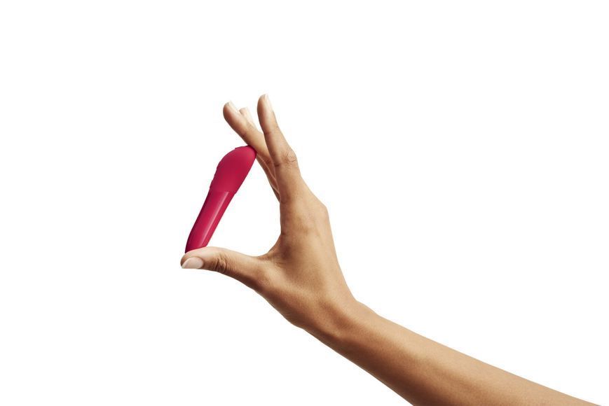 Мощная вибропуля Tango X Cherry Red by We-Vibe, 7 режимов вибрации, 8 уровней интенсивности SO6932