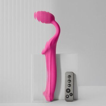 Безремневой страпон с вибрацией Strap-On-Me Vibrating Fuchsia L, диаметр 3,7 см, пульт ДУ, регулируемый SX2572
